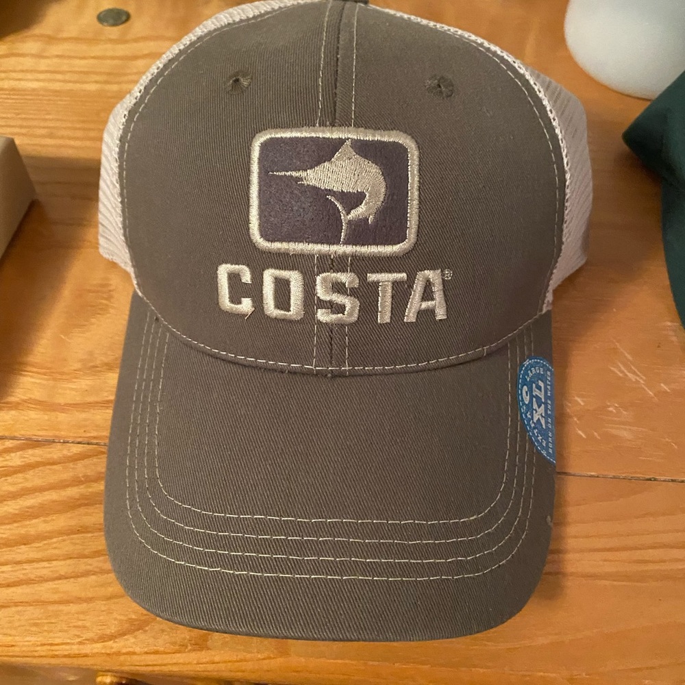 Costa Marlin Trucker in Moss/Stone